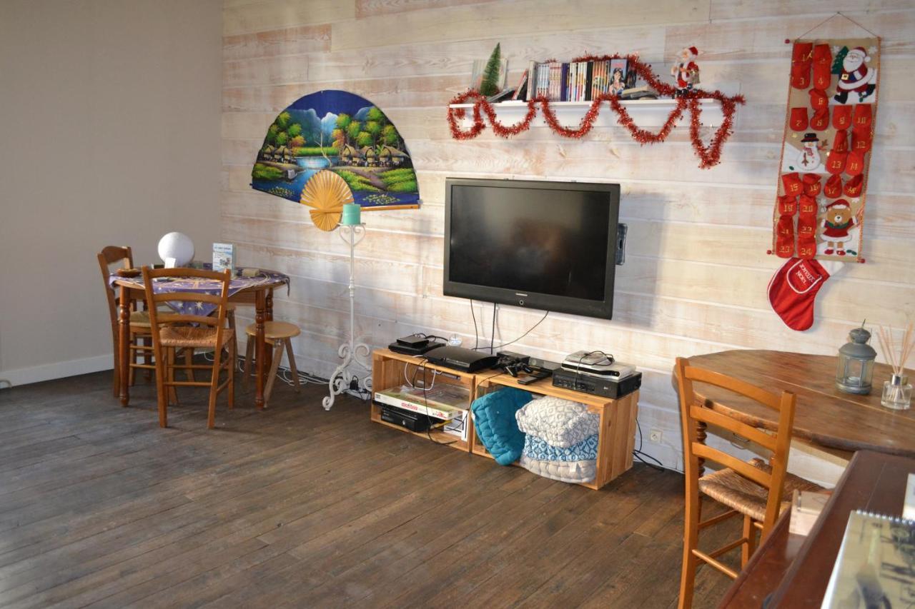Belle Chambre D'Hote Pour 2 A 4 Personnes Apartment Chef-Boutonne Luaran gambar
